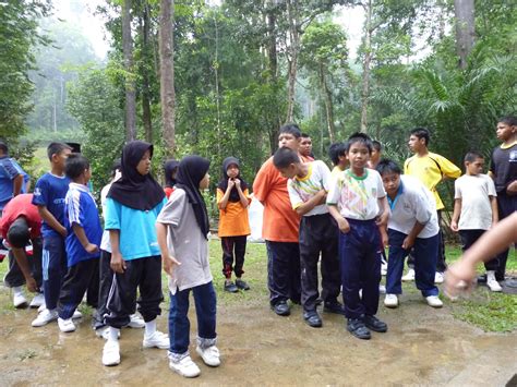 Uitm bukit besi secara rasmi telah dibuka dan telah membuat pengambilan pertama pelajar serta memulakan pengajian pada awal jun 2013. Laman Rasmi Blog SK Dendang: Perkhemahan KKBP Zon Bukit ...