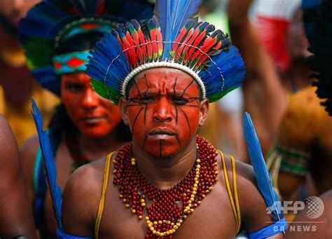 ブラジル・アマゾンの先住民、新型コロナで「絶滅」危機 著名写真家が大統領に公開書簡 写真6枚 国際ニュース：afpbb News