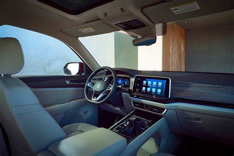 2024 Volkswagen Atlas Interior Look Autobics