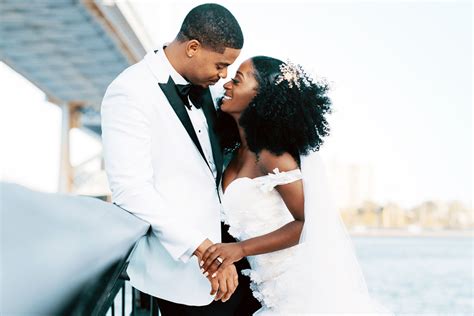 Check Out This Philly Couples Modern Black And White Wedding