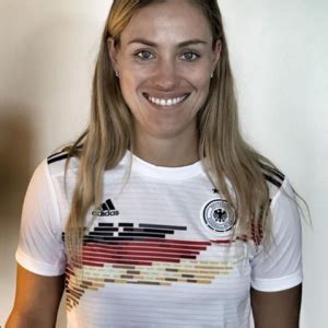What is angelique kerber famous for? Angelique Kerber Facts, Bio, Wiki, Net Worth, Age, Height ...