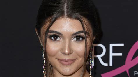 Heres How Much Lori Loughlins Daughter Olivia Jade Is Really Worth