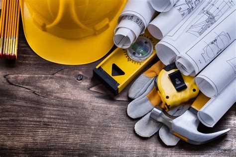 General Contractors Insurance Guide: Tips on Saving & More