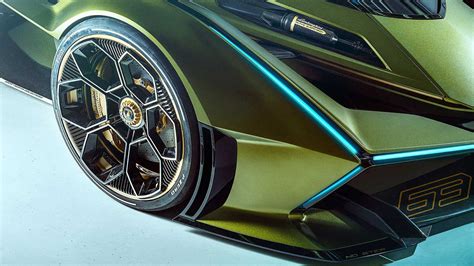 Η φθηνότερη Lamborghini που μπορείς να οδηγήσεις Mega Gallery