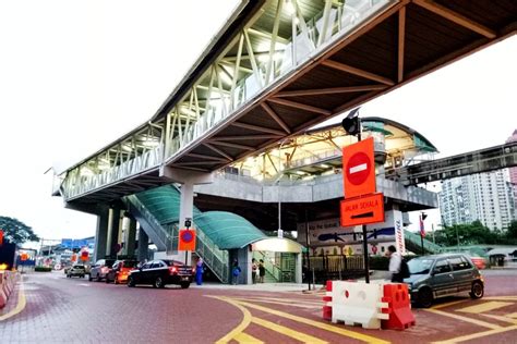 3 minit ke stesen teksi dan stesen bas. Titiwangsa LRT station | Malaysia Airport KLIA2 info