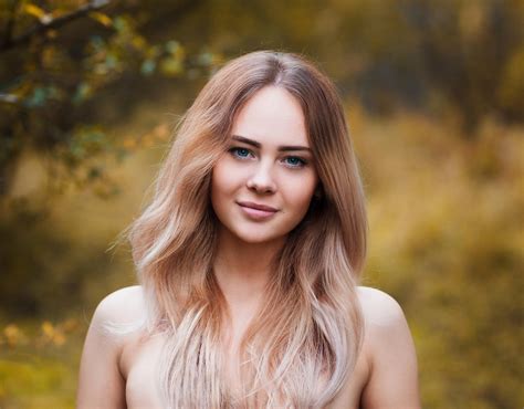 Wallpaper Face Women Outdoors Model Blonde Depth Of Field Long Hair Blue Eyes Person