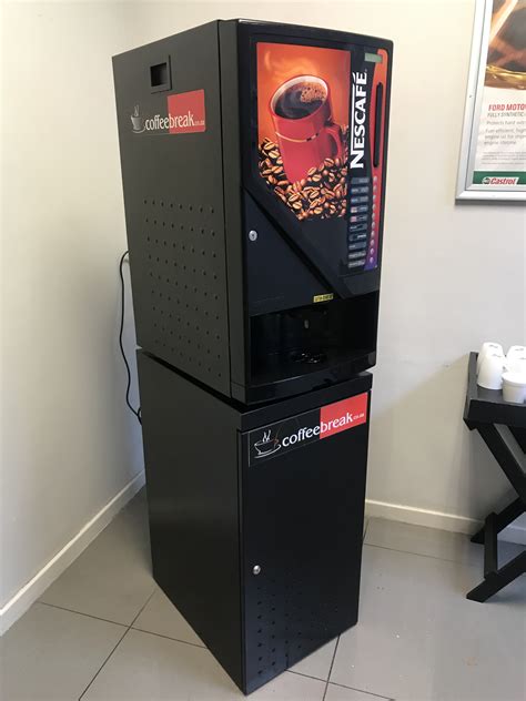 We are offering the various nescafe tea coffee vending machine for sale and rental purpose in online. IMG_0991 | Nescafe & Bravilor Coffee Vending Machine For ...
