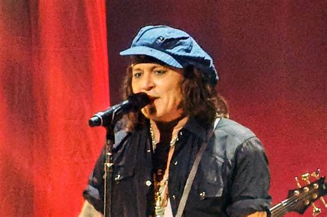 Johnny Depp Performed In Toronto Last Night And People Think He Looks A