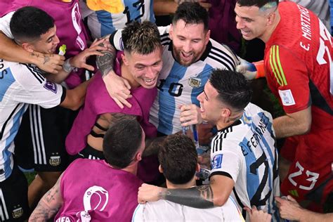Lisandro Martinez Hails Lionel Messi As The Greatest Ever
