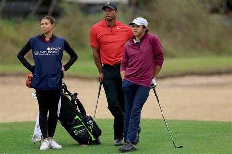 Tiger Woods Daughter Sam Caddied For Her Dad For First Time