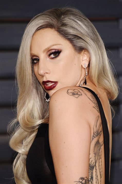 Lady Gaga Ihre Schönsten Frisuren Vogue Germany