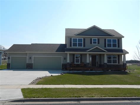 809 Riverview Ln, Belle Plaine, MN 56011 | Trulia
