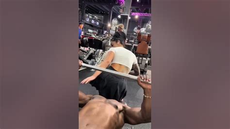 Girl Sits On Guys Face While He Was Bench Pressing 😳 Shorts Youtube