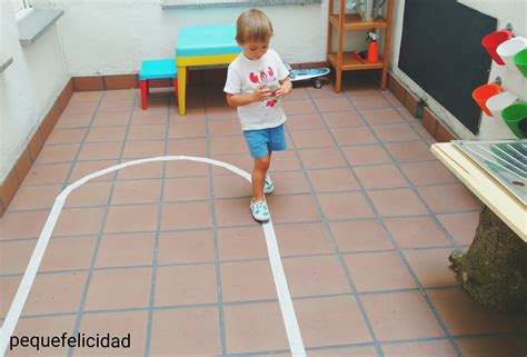 Pequefelicidad El Juego De Caminar Por La LÍnea Montessori ¿qué Es Y