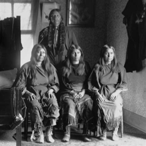 Comanche Chief Quanah Parker And His 3 Wives Native American Indians Quanah Native American