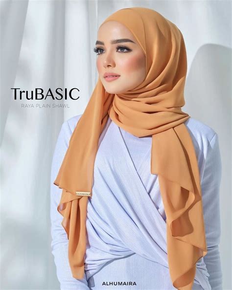 photo by malaysia s best hijab brand on may 14 2020 may be an image of 1 person and text that