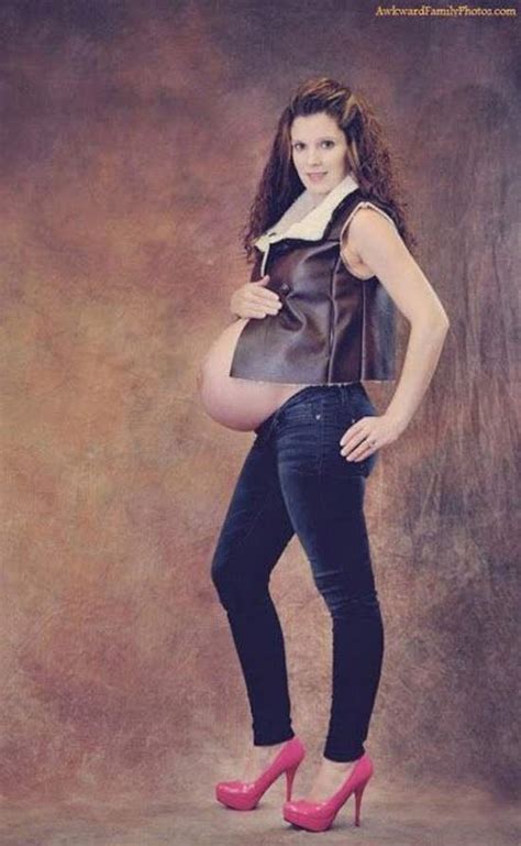 Funny Pregnancy Photos That Might Make You Go Sterile Team Jimmy Joe