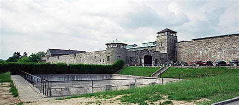 Mauthausen, nationalsozialistischer arbeitslagen in österreich während des zweiten weltkrieges. Stairs of Death | Scrapbookpages Blog