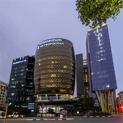 160 Sandton City With Sandton Shopping Mall In Johannesburg Stock