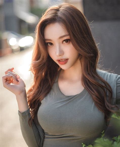 Pin De Naga En セクシーな女の子 Belleza Mujer Mujeres Asiáticas Hermosas Belleza Asiática