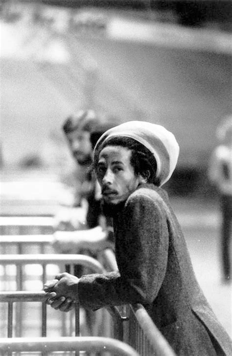 Considered one of the pioneers of reggae. Bob Marley, ca. 1980's. ☀ #bobmarley # ...