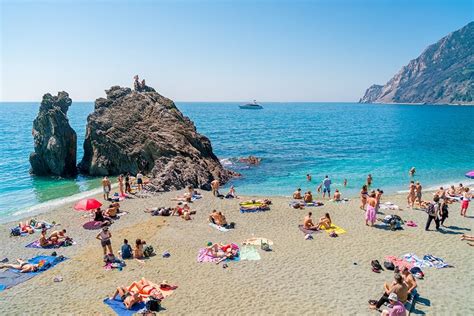 Discover The Best Beaches In Cinque Terre I Heart Italy