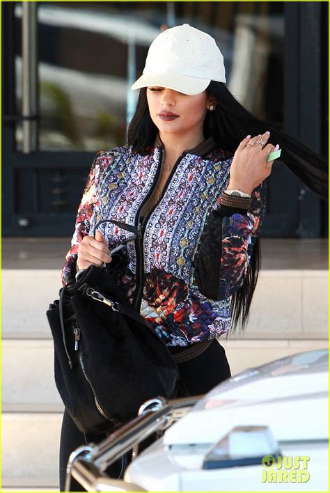 Kylie Jenner Shoots Down Rumors That She Got Breast Implants Video