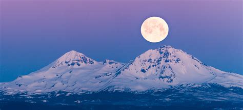 Mountain And Moon Lane Pearson Photography