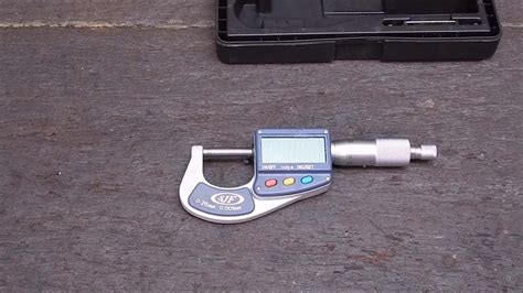 Whats Inside Of A Digital Micrometer Youtube