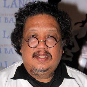 Padahal ia tampil di awal episode dan memiliki peran penting. Didi Petet: Berita, Foto, Video, Lirik Lagu, Profil & Bio ...