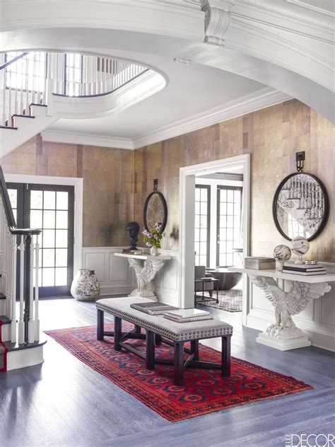 10 Great Ways To Decorate Your Foyer