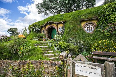 It was written by emily spivey and liz cackowski. 15 Lord of the Rings Filming Locations in New Zealand ...