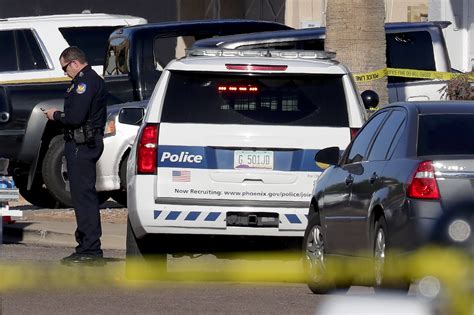 Phoenix Officer Killed 2 Others Wounded Gunman Killed