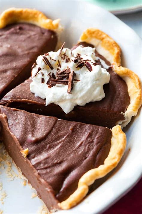 Easy Chocolate Pudding Pie Recipe Recipecritic