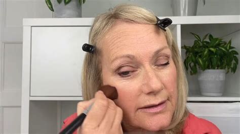 Easy And Natural Makeup Tutorial For Over 50s Upstyle