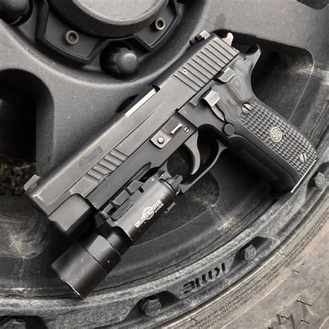 Tfb Review Sig Sauer P226 Elite 10000 Rounds Later The Firearm Blog