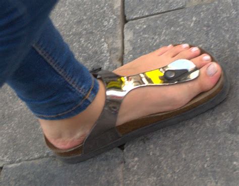 candid turkish girls feet beautiful turkish girl candid feet and face