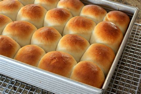 southern style butter yeast rolls recipe