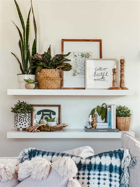 How To Decorate Living Room Floating Shelves