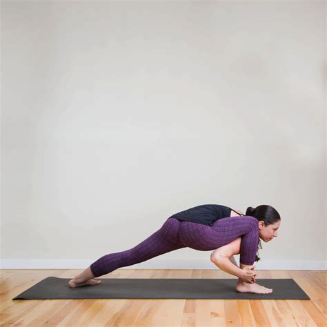 Yoga Sequence To Tone Thighs Popsugar Fitness