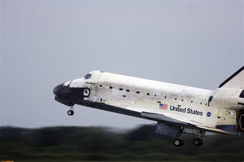 Esa Landing Of Space Shuttle Discovery