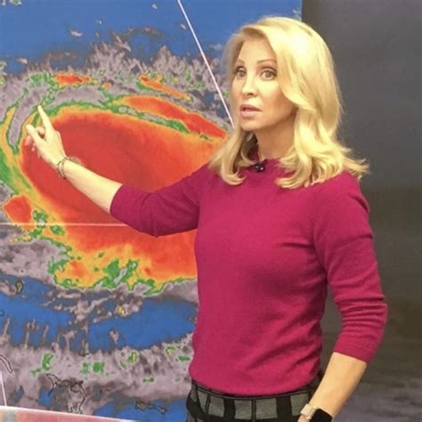 Heather Tesch The Weather Channel R Newsbabes