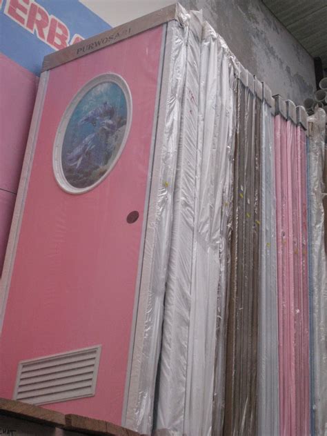 Harga Model Pintu Kamar Mandi Alumunium Kaca Kayu PVC Plastik Sliding Geser