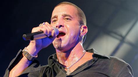 Creeds Scott Stapp Shares Heartbreaking Video About Being Homeless Video