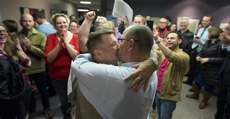 Federal Judge Says Gay Marriages Can Continue In Utah The Atlantic