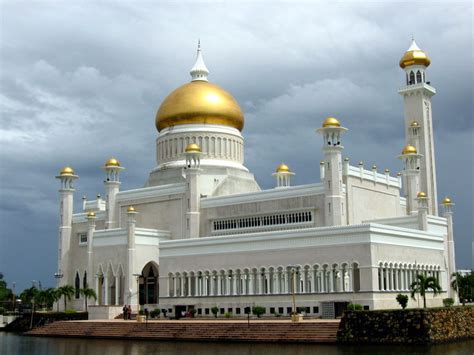 Jame Asr Hassanil Bolkiah Mosque Brunei Life Of Muslim