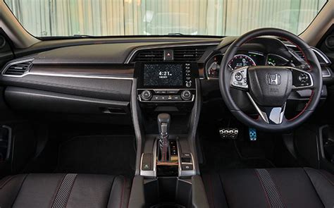 As with all civics, the si versions have practical interiors and competitive cargo storage. Honda Civic facelift (2019) review | Bangkok Post: auto