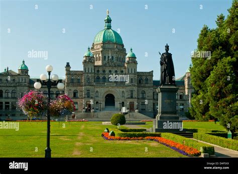 Victoria Bc Historic Building Hi Res Stock Photography And Images Alamy