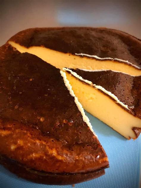 It develops its own crust that tastes like crème brûlée. Resipi Burnt Cheesecake Paling Mudah. Hanya Guna 5 Bahan ...