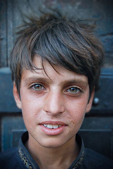 Découvrez 10 Superbes Portraits Denfants Au Pakistan Portrait Enfant